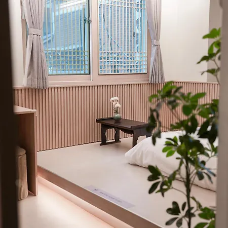 Zip 1972 Ddp, 2F, 2 Min To Airport Bus, 4 Min To Subway