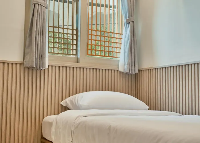 Zip 1972 Ddp Hotel *