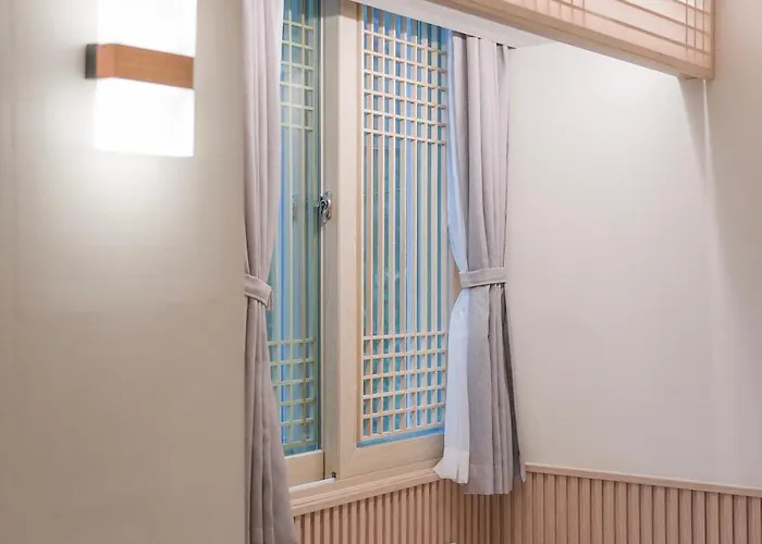 Hotel Zip 1972 Ddp Seoel